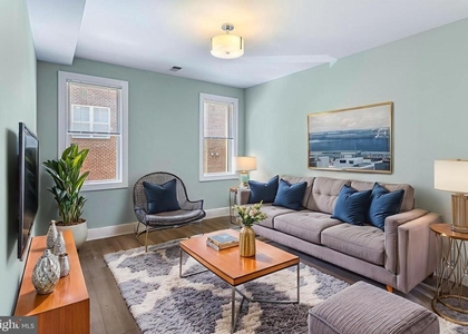 1219 K Street Ne - Photo 1