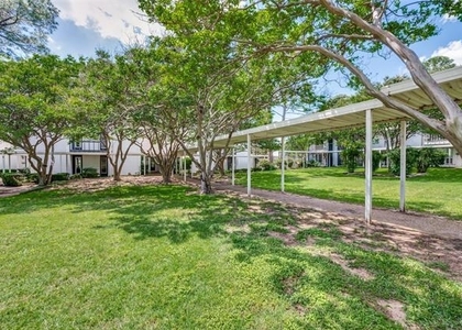 412 Hollyhill Lane - Photo 1