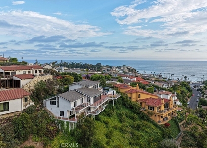 343 Emerald Bay - Photo 1