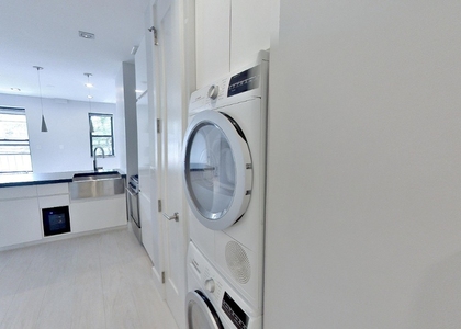 195 Stanton Street - Photo 1