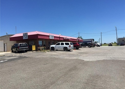 21001 Se 29th Street - Photo 1