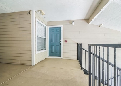 3800 Sw 20th Avenue - Photo 1