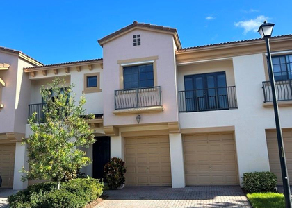 6132 Grand Cypress Circle - Photo 1