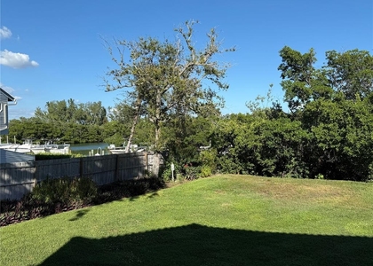 1515 Pinellas Bayway S - Photo 1