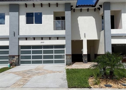 1810 Brentwood Court - Photo 1