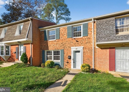 1532 Potomac Heights Drive - Photo 1