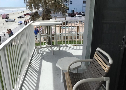 1571 S Atlantic Avenue - Photo 1
