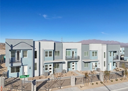 10511 Blossoming Hills Way - Photo 1
