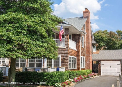 413 Main Avenue - Photo 1