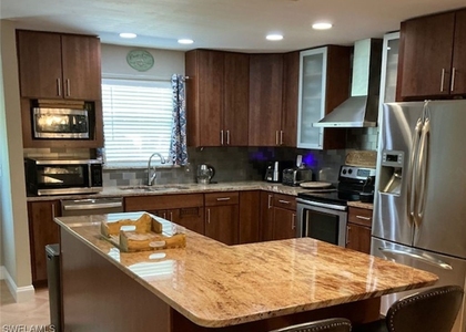882 Bluebird Street - Photo 1