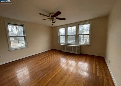 88 Franklin - Photo 1
