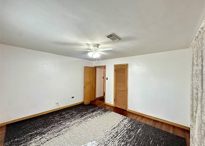 2810 N Houston Drive - Photo 1