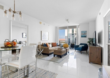550 Okeechobee Boulevard - Photo 1