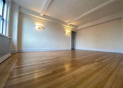 Gramercy East 21st Street - Photo 1