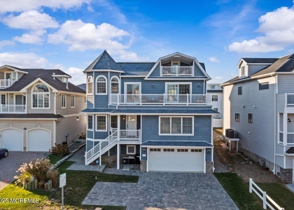 1613 Ocean Avenue - Photo 1
