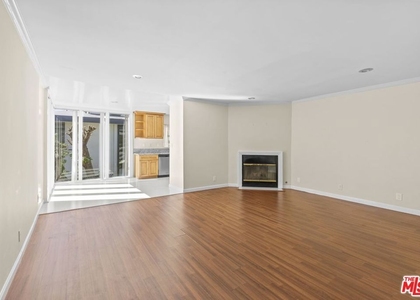 1233 Barry Avenue - Photo 1