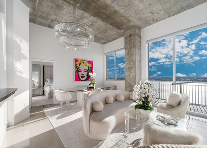 300 S Australian Avenue - Photo 1