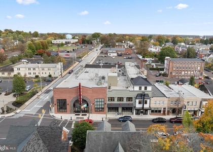 30 W Broad Street - Photo 1