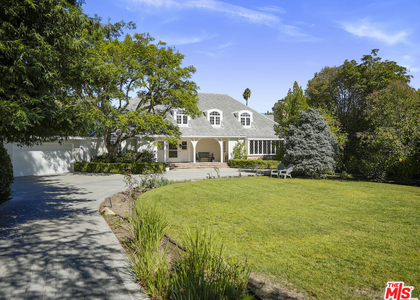 13161 Addison Street - Photo 1