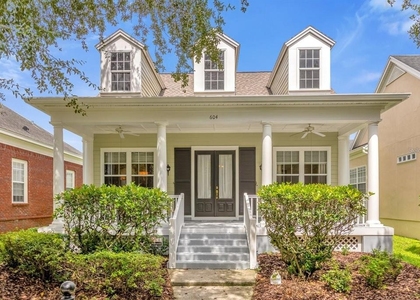 604 Nadina Place - Photo 1