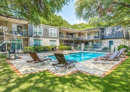 5234 Fleetwood Oaks Avenue - Photo 1