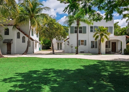 717 Forest Hill Boulevard - Photo 1
