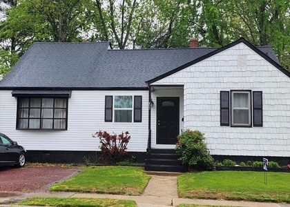 407 W High Street - Photo 1