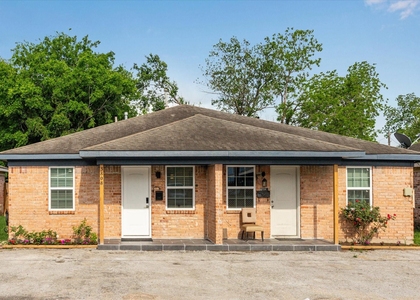 3808 Cochran Street - Photo 1
