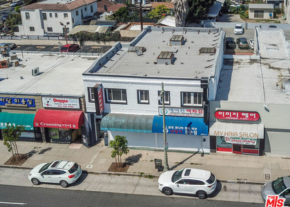 4015 W Olympic Boulevard - Photo 1
