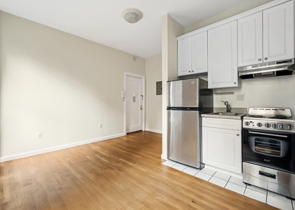 West 72nd Street - Photo 1