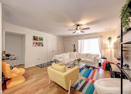 2207 Leon St - Photo 1