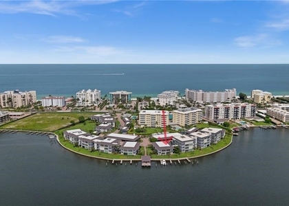3400 Gulf Shore Boulevard N - Photo 1
