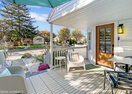 110 Curtis Place - Photo 1