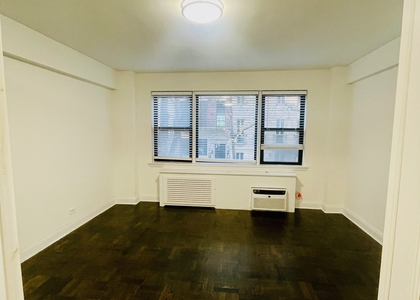 Beekman Place - Photo 1
