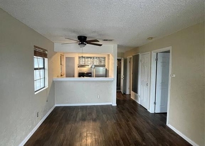 516 South Park Dr - Photo 1