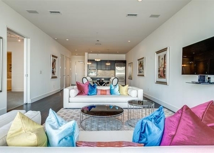2200 Victory Avenue - Photo 1