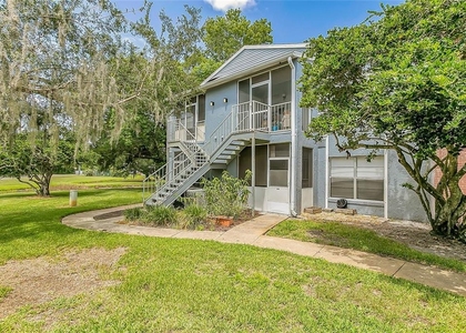 305 Northlake Drive - Photo 1