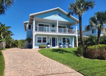 110 Surf Street - Photo 1