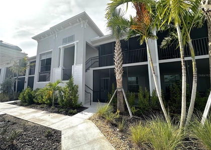 14221 Heritage Landing Bouleva - Photo 1