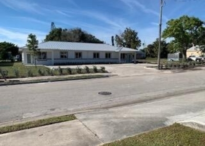 513 N 9th Street - Photo 1