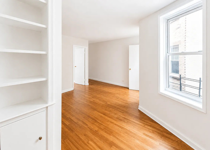 East 58th Street - Photo 1