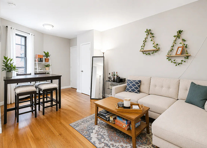 East 58th Street - Photo 1
