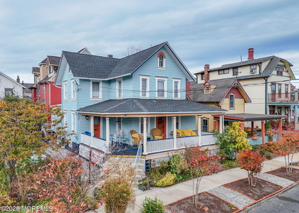 83 Broadway - Photo 1