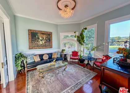 370 Main Street - Photo 1