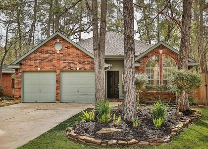 155 Avonlea Court - Photo 1