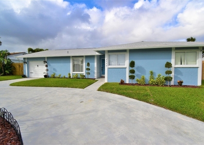6557 Country Wood Way - Photo 1