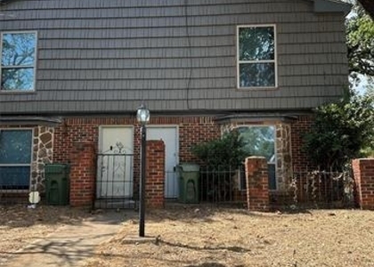1904 W Sanford Street - Photo 1