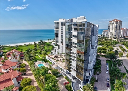 4751 Gulf Shore Boulevard N - Photo 1