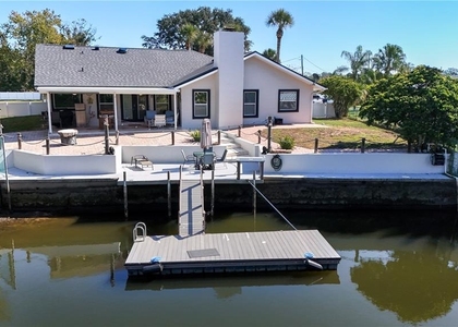 1542 Se Pinwheel Drive - Photo 1