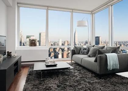 10th Avenue  Flex 3 - Photo 1